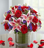 
              Red roses with stargazers and purple fillers same day fresh flowers delivery by local florist near Livermore,Pleasanton , Dublin
            